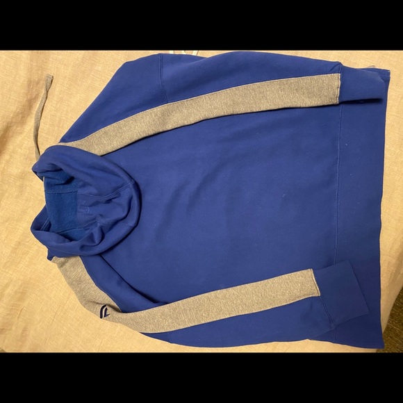Toronto Maple Leafs Hoody - Picture 2 of 3